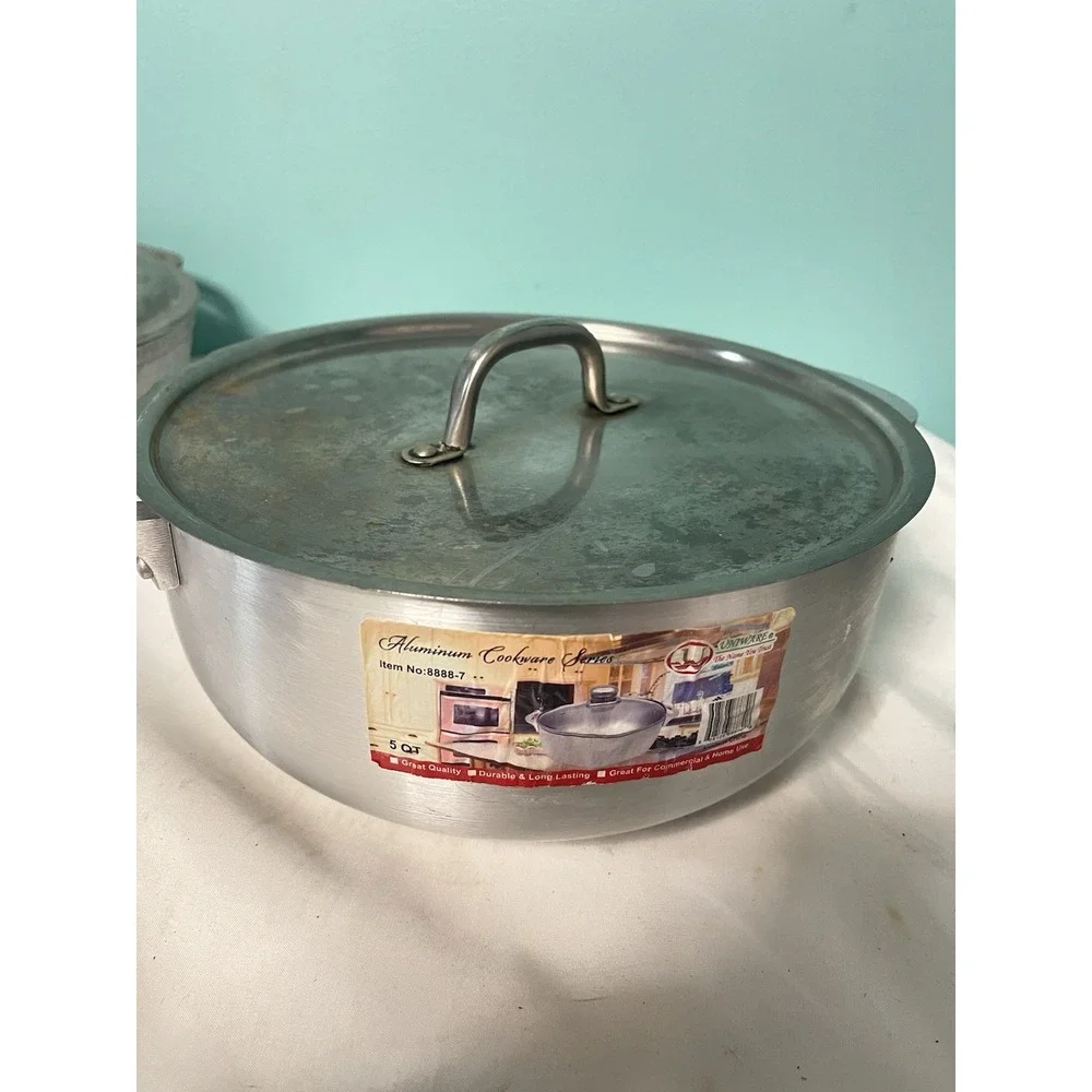 Unaware Aluminum‎ Kitchen Pot With Lid 5 Quart, Silver